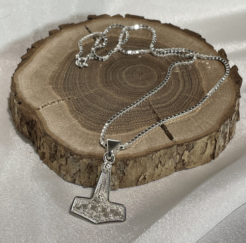 Thor's Hammer / Mjölnir